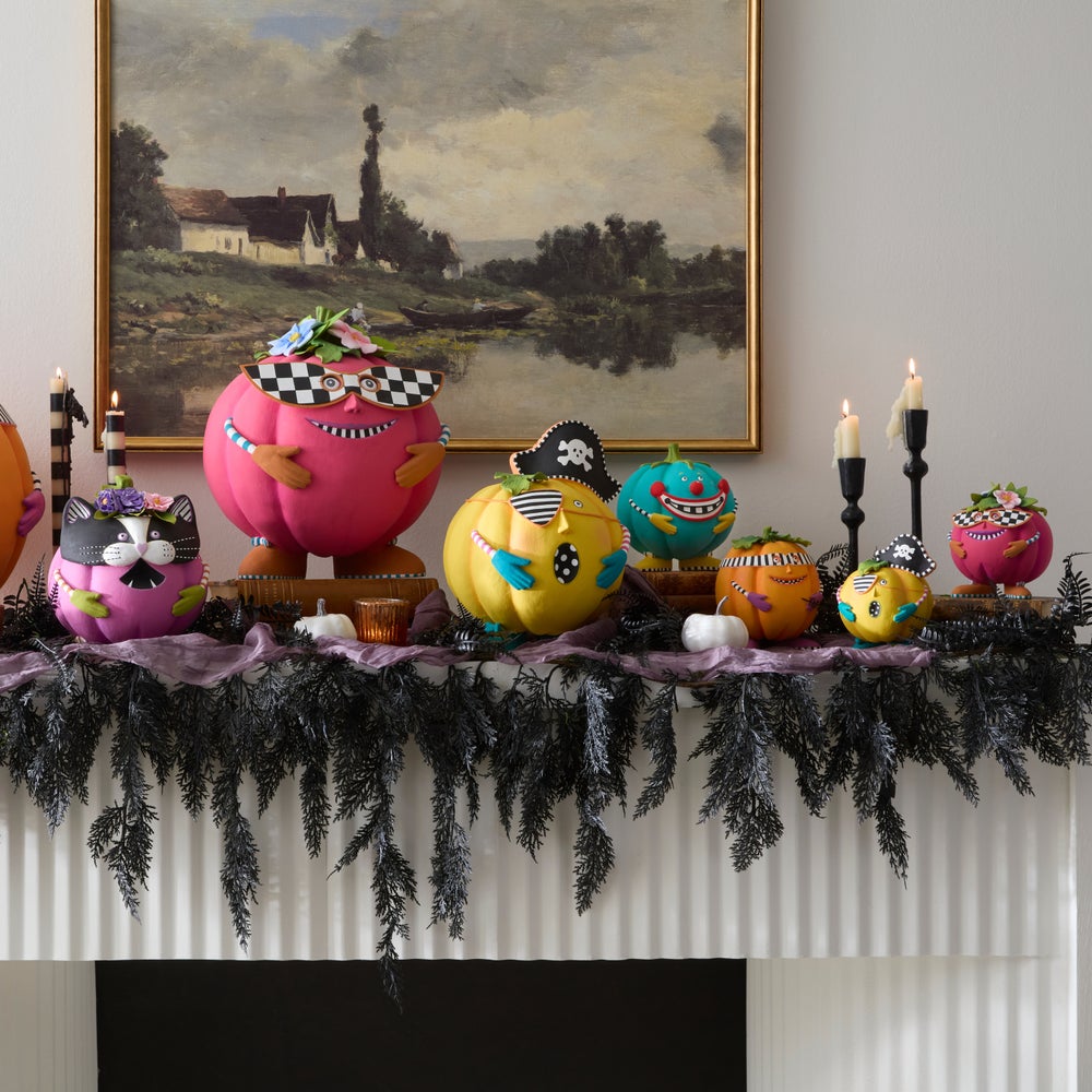 MACKENZIE-CHILDS Mackenzie-chilllds Patience Brewster Pirate Pumpkin - Image 3