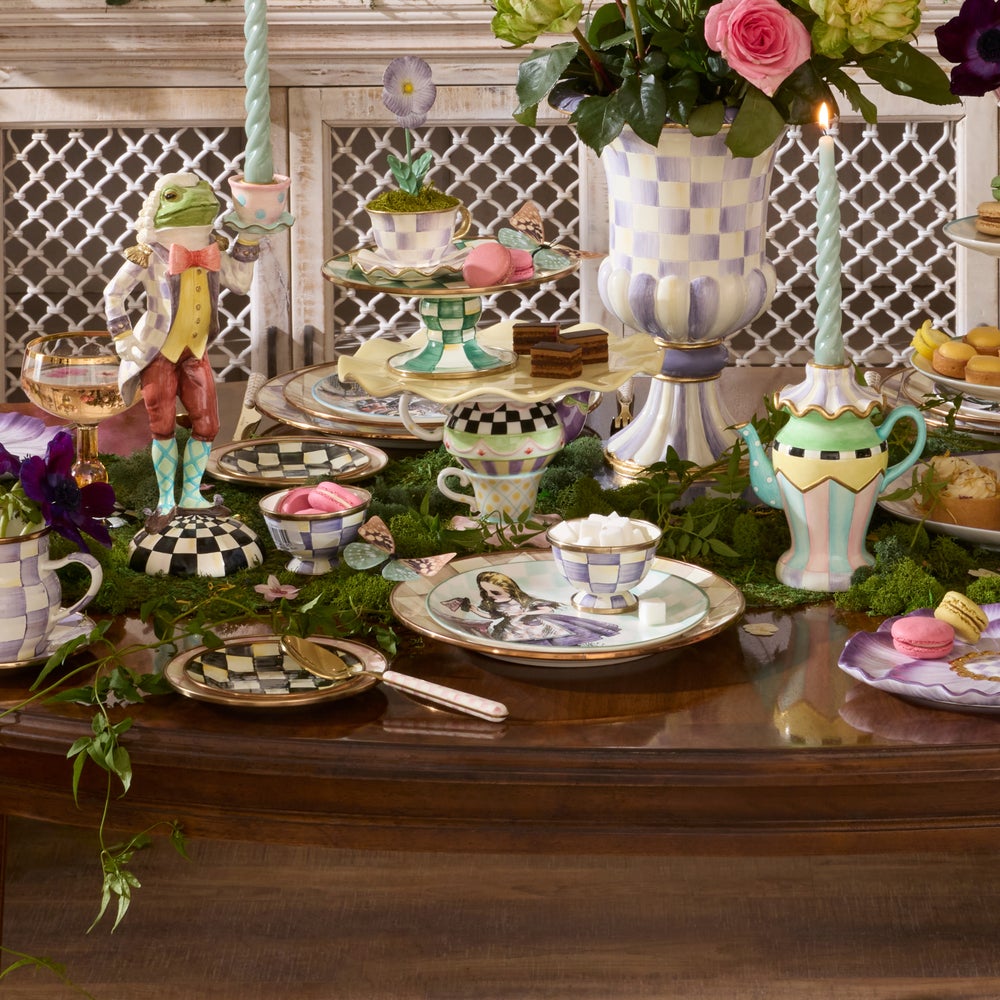 Mackenzie-chilllds Wonderland Cake Stand - Image 4