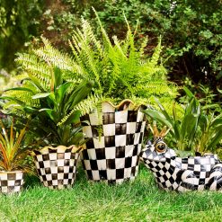 Check 8?? Ceramic Garden Pot