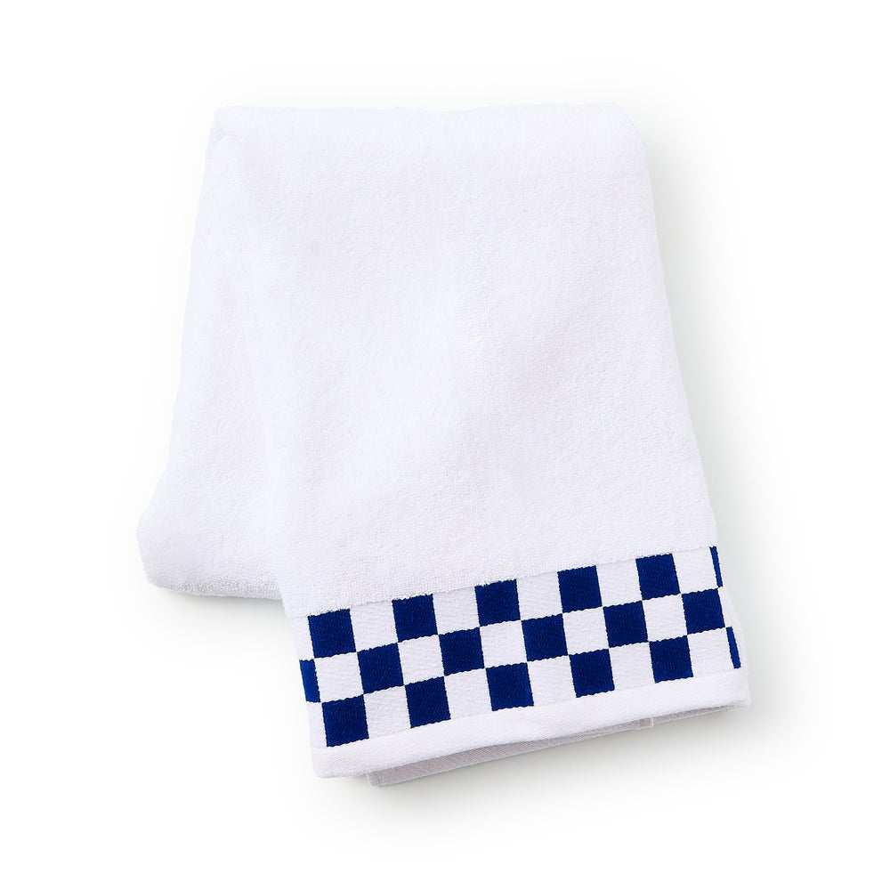 Mackenzie-chilllds Towel with Check Border - Image 9