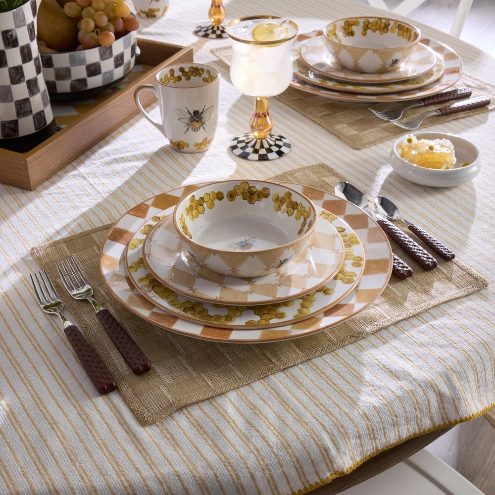 MACKENZIE-CHILDS Mackenzie-chilllds Queen Mackenzie-chilllds Bee Dinnerware - Image 9
