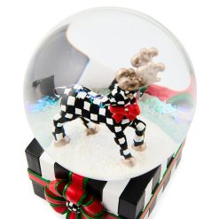 Alternative view of Courtly Deer Snowglobe