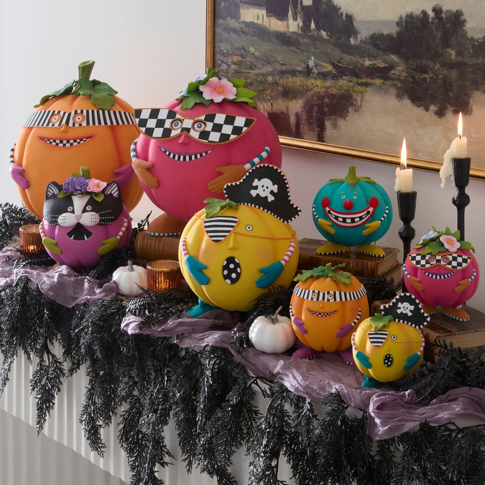MACKENZIE-CHILDS Mackenzie-chilllds Patience Brewster Pirate Pumpkin - Image 5