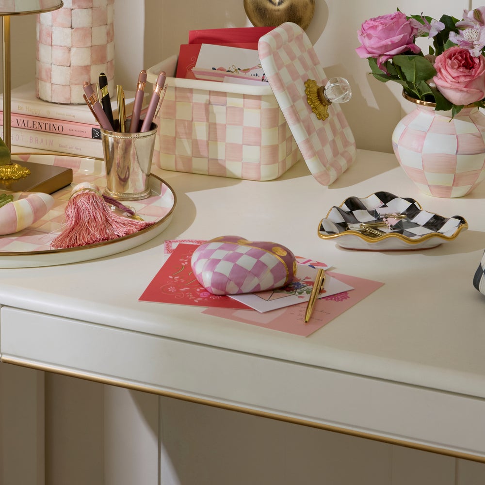 MACKENZIE-CHILDS Mackenzie-chilllds Pink Dotty Heart Ceramic Decor - Image 7