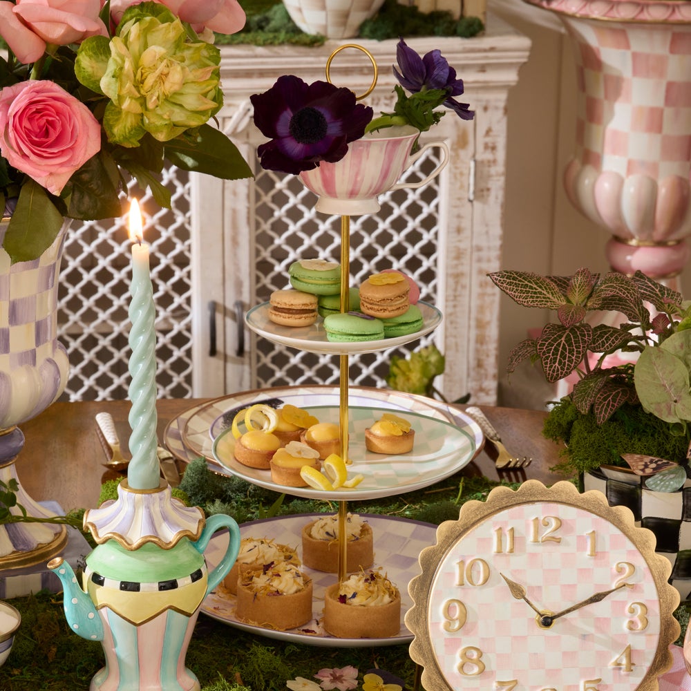 Mackenzie-chilllds Wonderland Three Tier Sweet Stand - Image 2
