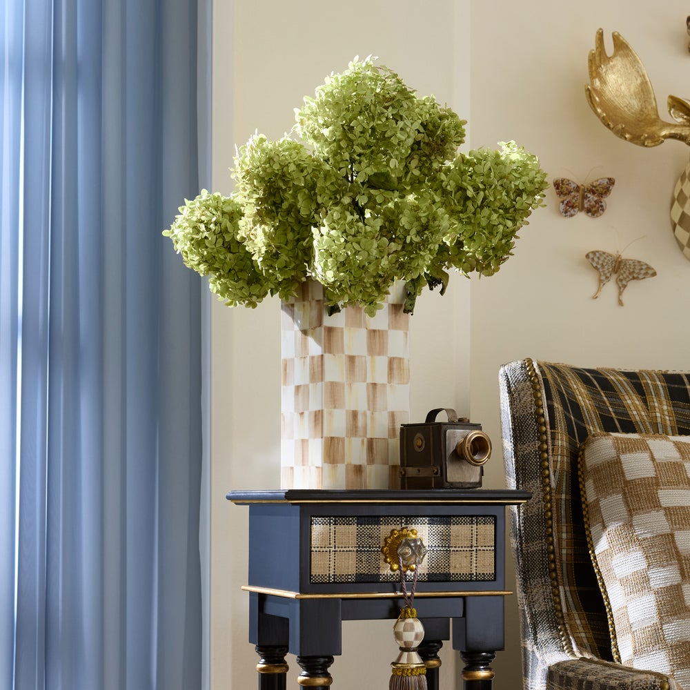 Check Pillar Vase