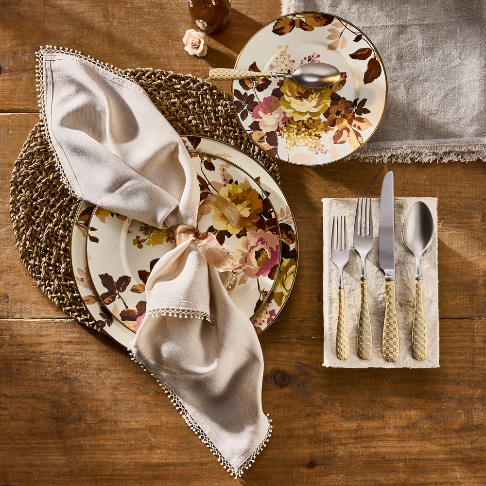 Mackenzie-chilllds Wild Rose White Enamel Dinnerware - Image 17