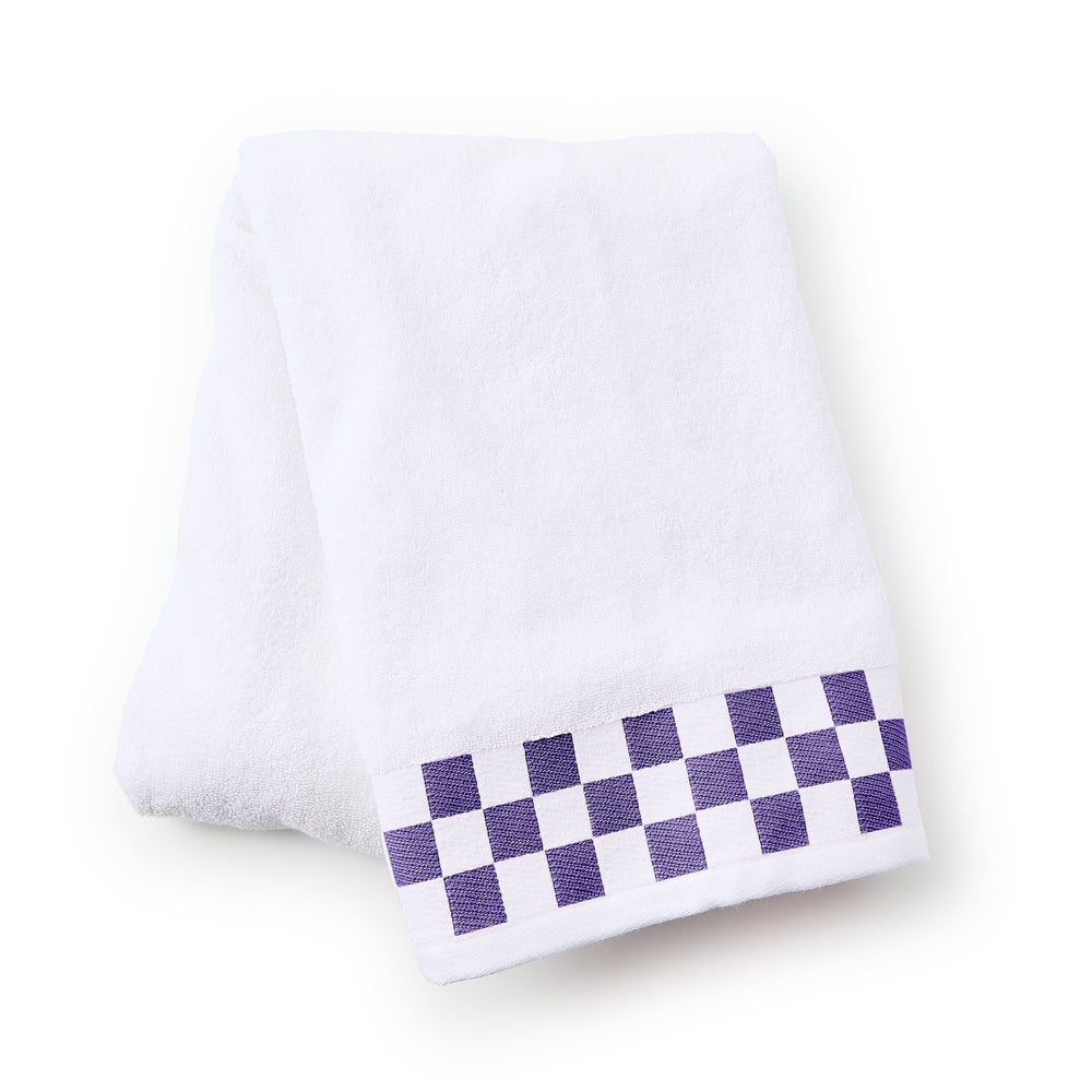 Mackenzie-chilllds Towel with Check Border - Image 11