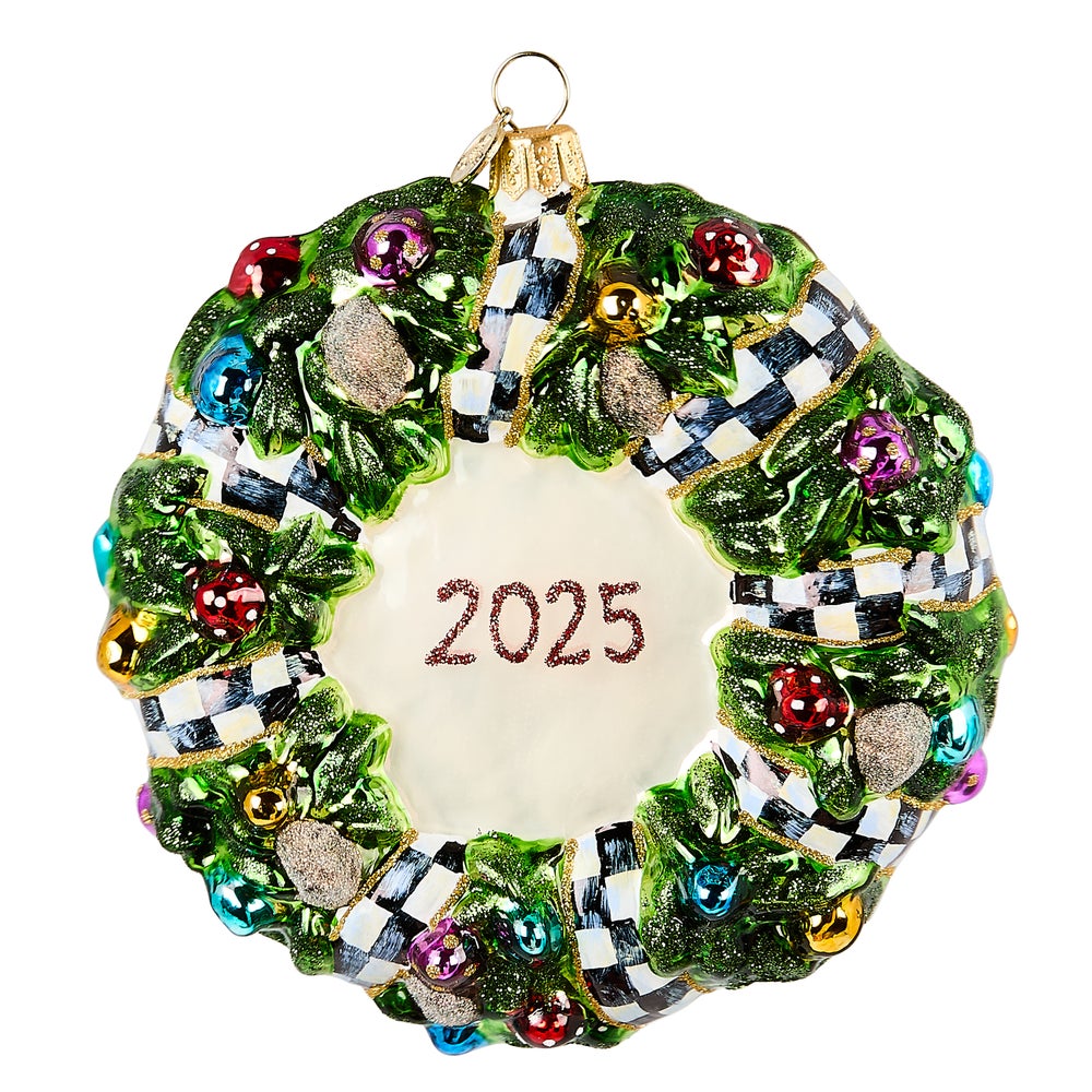 2025 Here Comes Black Santa Wreath Glass Ornament - Image 2